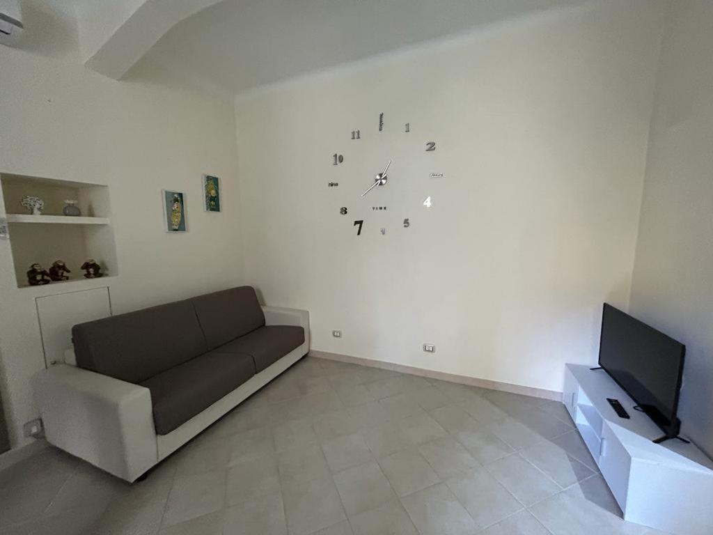 Casa Bezzecca La Spezia Apartment ภายนอก รูปภาพ